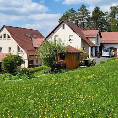 Pension Am Wald Goessweinstein Eksteriør bilde