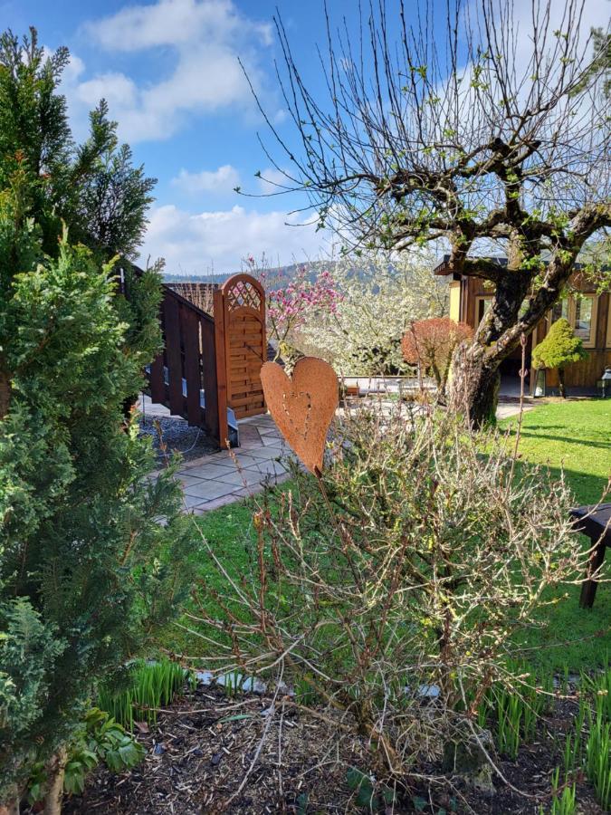 Pension Am Wald Goessweinstein Eksteriør bilde