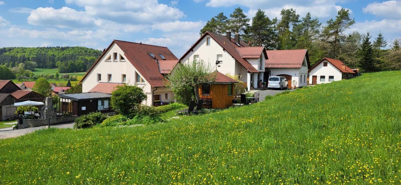 Pension Am Wald Goessweinstein Eksteriør bilde